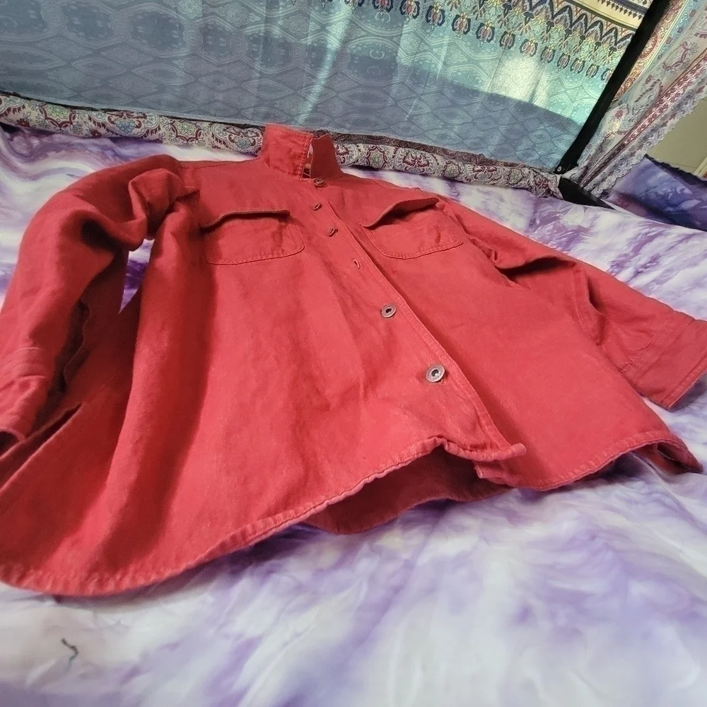 Liz Clairborn Women's Red Light Denim Button Up Shirt/Jacket Size Medium Petite